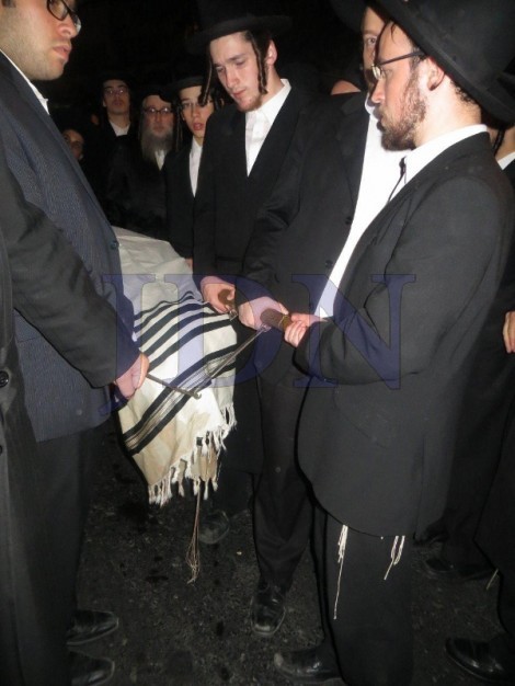 הלוויה - גאב''ד מלבורן רבי אלימלך אשכנזי זצ''ל בירושלים (28)
