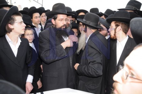 הלוויה הג''ר שלום מאיר יונגרמן זצ''ל - צילום שוקי לרר (47)