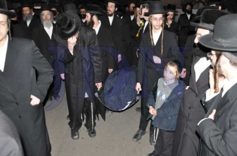 הלווית הרבנית מלכה רחל אהרנסון ע''ה - צילום שוקי לרר (10)