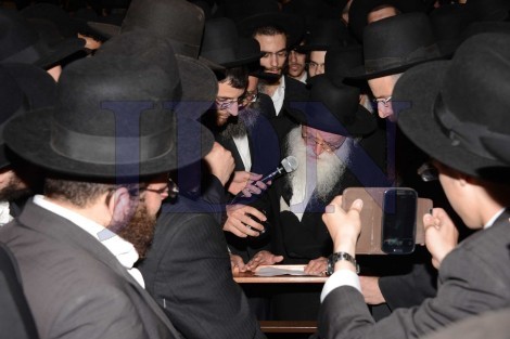 הלווית הרבנית צילה גריינמן ע''ה בבני ברק - צילום שוקי לרר (15)