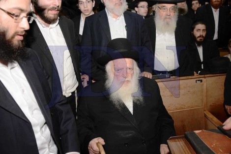 יום השנה להגריש אלישיב זצל בבית הכנסת לדרמן בני ברק - צילום שוקי לרר 17