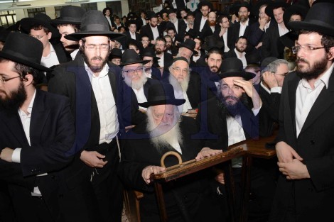 יום השנה להגריש אלישיב זצל בבית הכנסת לדרמן בני ברק - צילום שוקי לרר 20