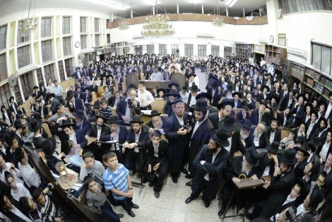 יום השנה להגריש אלישיב זצל בבית הכנסת לדרמן בני ברק - צילום שוקי לרר 27