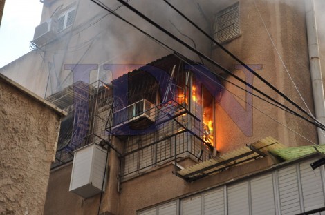 שריפה בבית ברחוב מהרש''ל בבני ברק - צילום דוברות הצלה גוש דן (60)