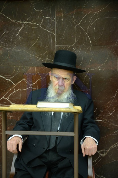 הילולת הרב מפוניבז' רבי יוסף שלמה כהנמן בהיכל הישיבה - צילום שוקי לרר (39)