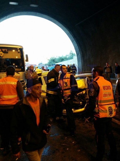 תאונה כביש המנהרות. צילום יהודה אדרי-חדשות 24 (5)
