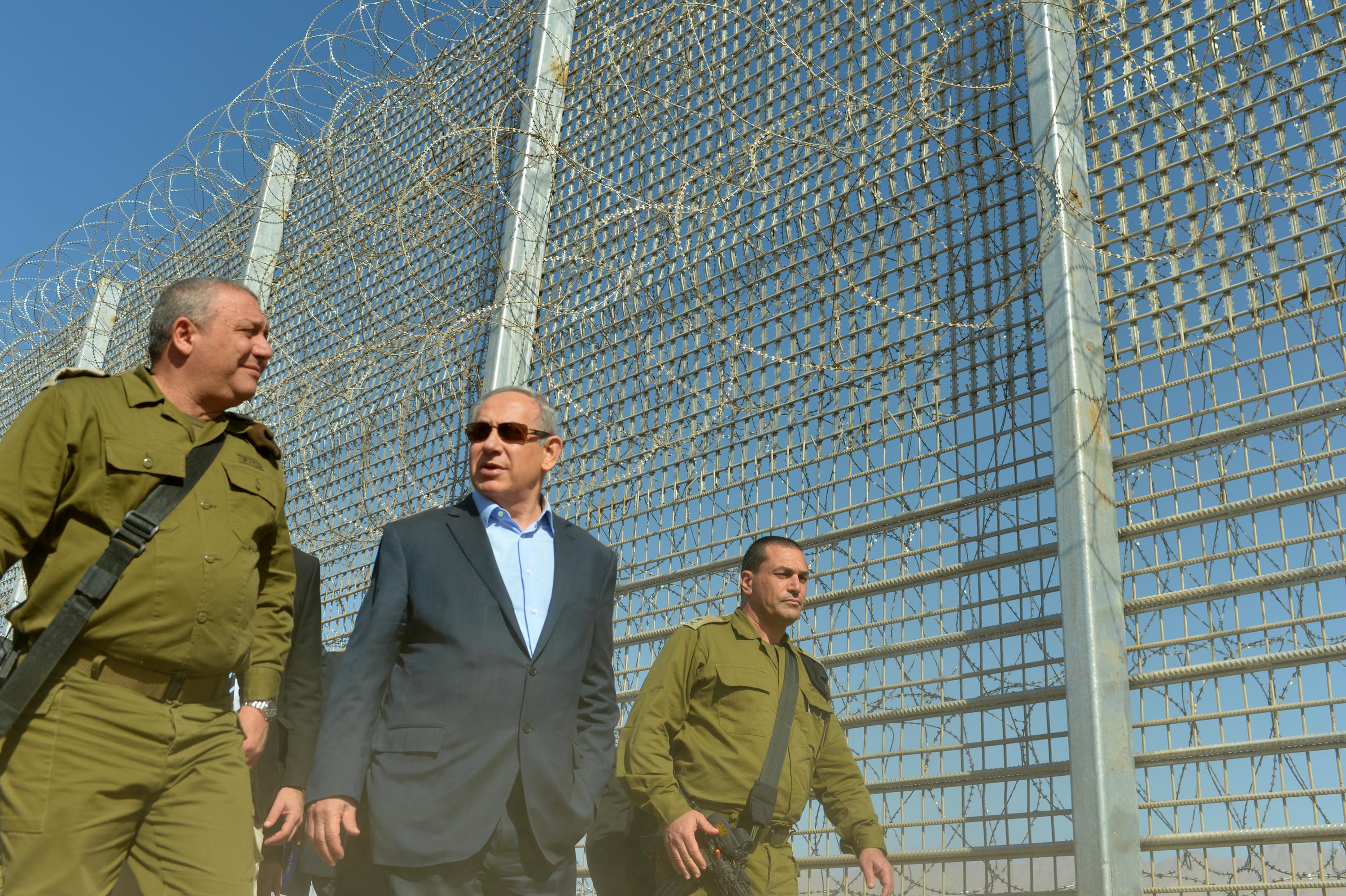 ראש הממשלה בנימין נתניהו בגבול ירדן. צילום - קובי גדעון לע''מ 3