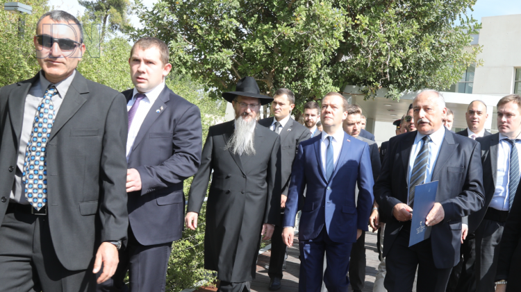 תמונות ביקור ראש ממשלת רוסיה ב'יד ושם' עם רבה הראשי של רוסיה 3