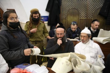 Megillah Reading in the Tzion of R’ Shimon Bar Yochai