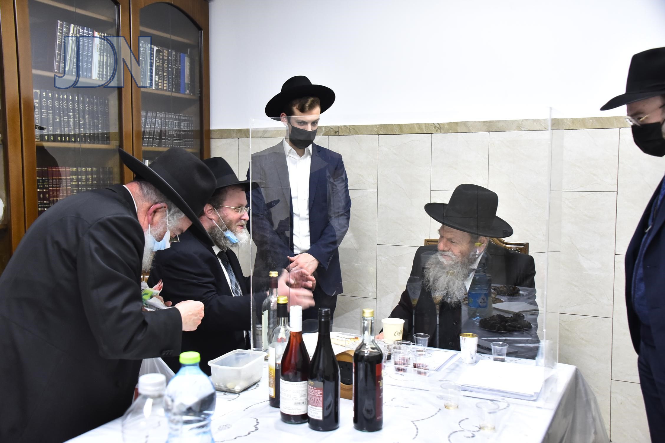 Purim with R’ Mordechai Edelstein
