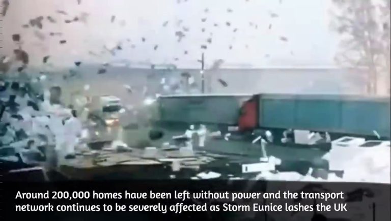 Storm Eunice hits Britain, Netherlands, Germany, Poland and other European countries! (Feb.18, 2022) (online-video-cutter