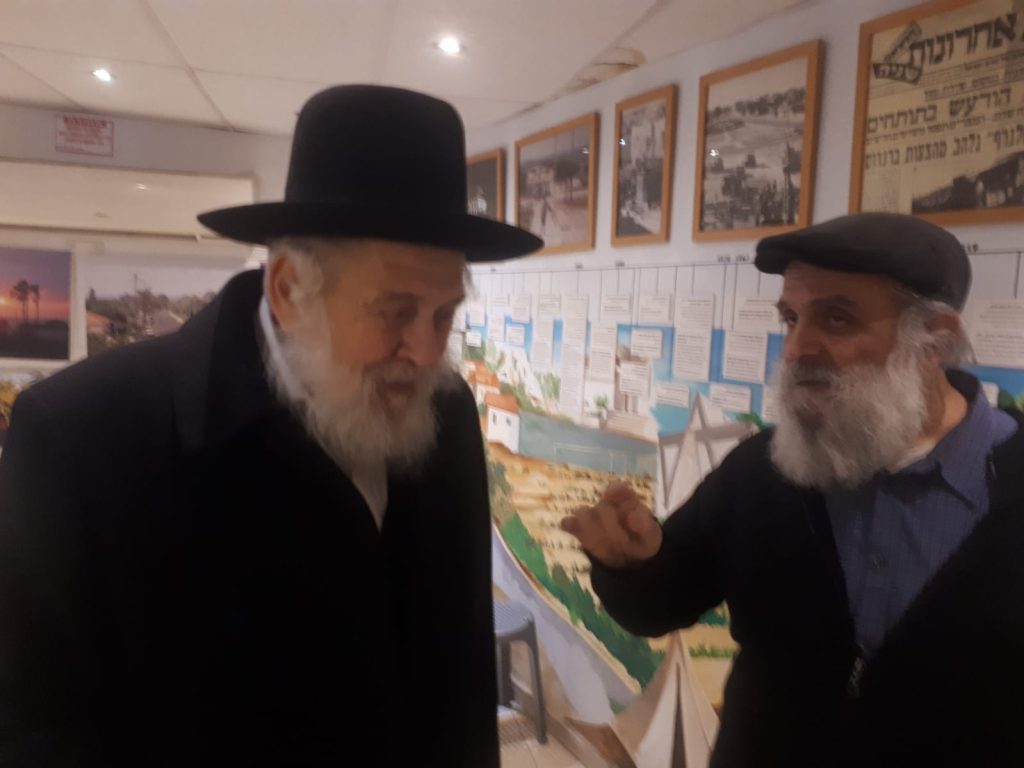 מכתב נחרץ של אב"ד חב"ד: "אני ובני ביתי נצביע עבור רשימת ג"