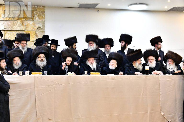 נדבורנה חתונת האדמו''ר זצ''ל (41)