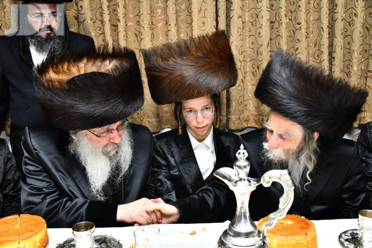 קוסוב ויז'ניץ נדבורנה קרלין לעלוב שבע ברכות (26)