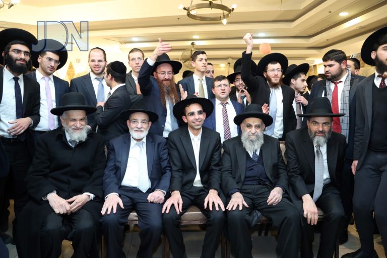 רבי משה צדקה נכד חתונה (25)
