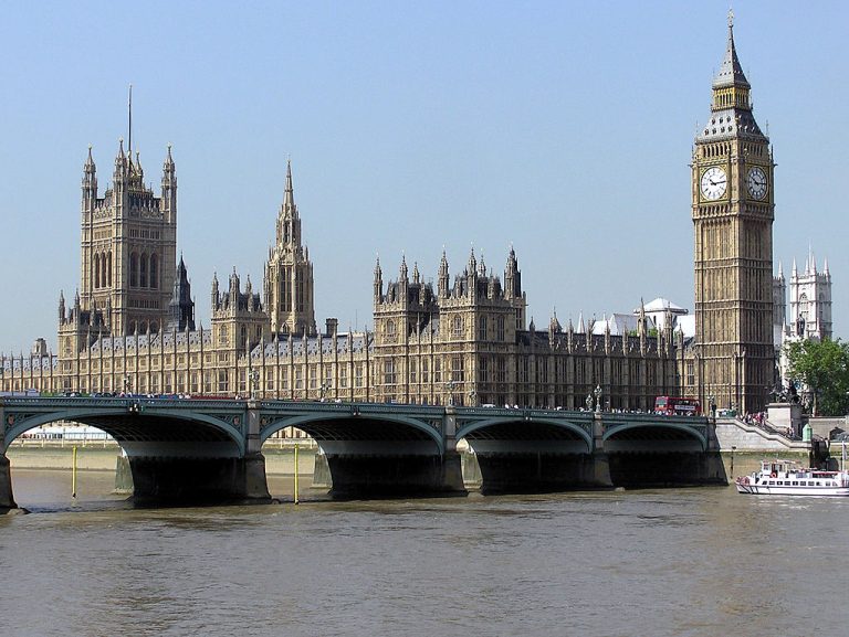 1024px-Houses.of.parliament.overall