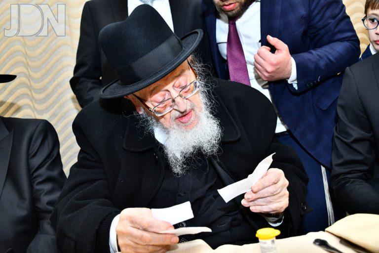 הגרמ''צ ברגמן חתונה נכד (16)