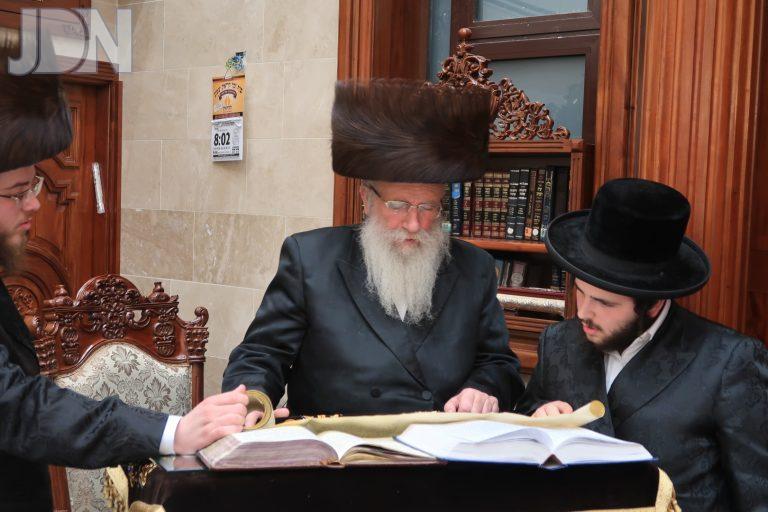 הגרש''א שטרן קריאת מגילה (4)