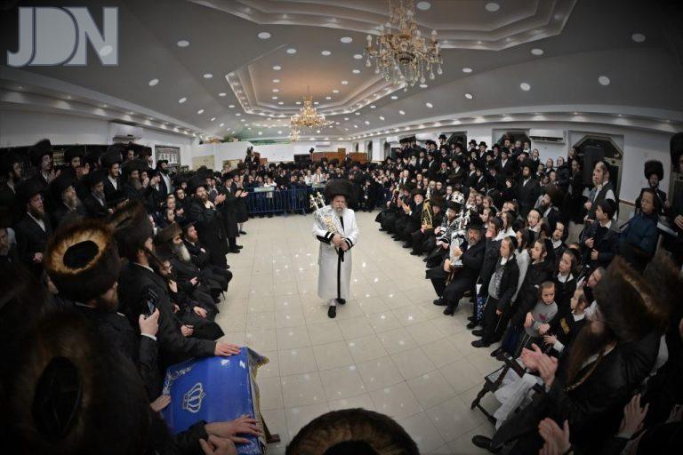נדבורנה ביתר הכנסת ס''ת (21)