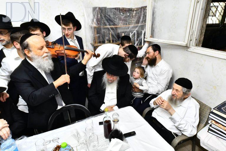 הגר''ד לנדו הקבלת פני רבו (24)
