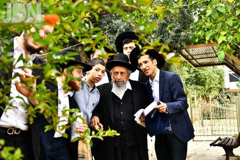 הגר''ש בעדני ברכת האילנות (10)