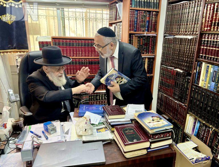 הגר''ש זביחי אצל הגר''י יוסף (3)