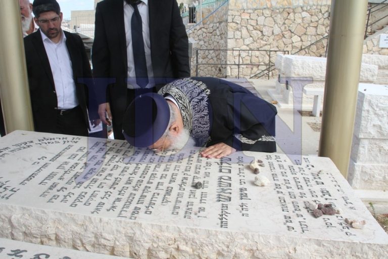 הרב-עמאר-על-ציון-הגרע-והרב-משאש-7
