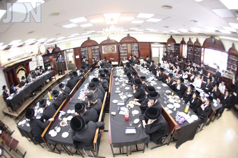ישיבת סאטמאר ירושלים הילולת הברך משה (18)