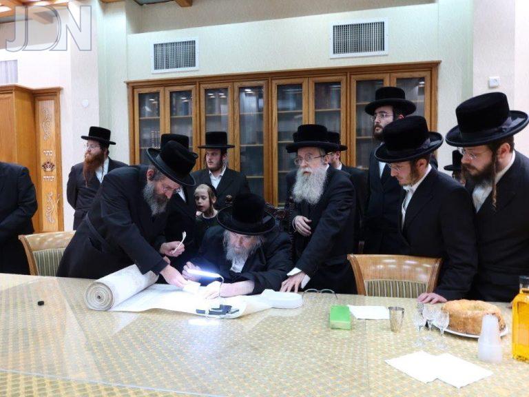כתיבת ספר תורה בורו פארק (3)