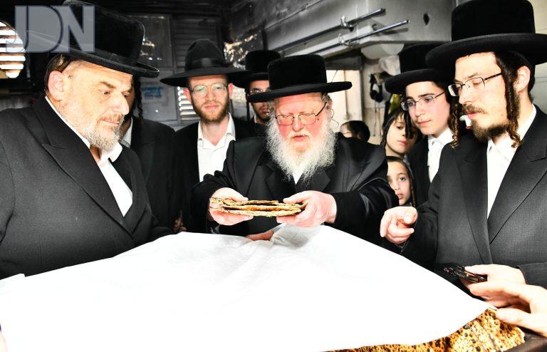 סאסוב אפיית מצות (20)