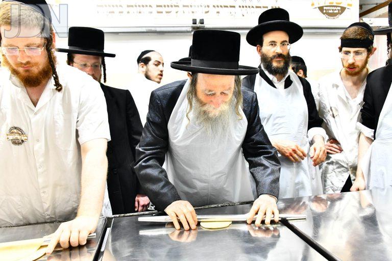 ערלוי אפיית מצות (27)