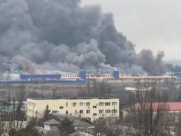 Russian_bombing_of_Mariupol_(3to4)