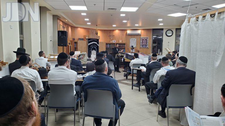הילולא רבי עקיבה יהוסף שלזינגר זצ''ל (4)