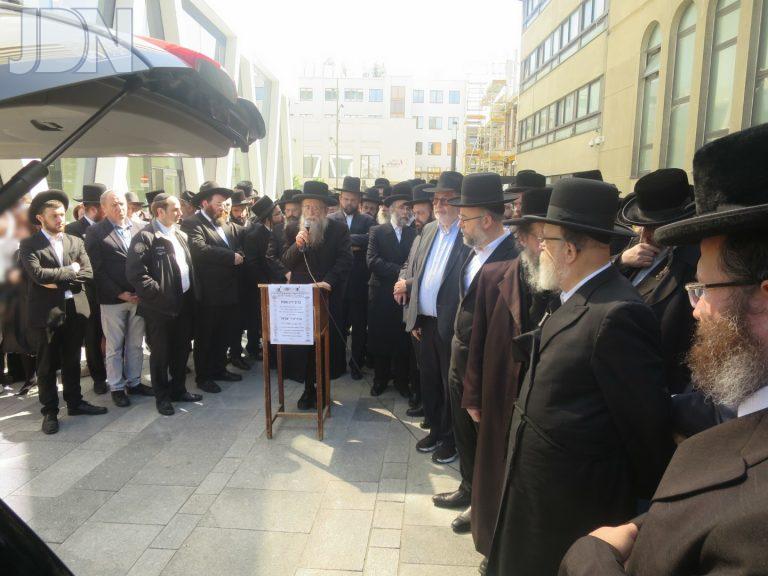 הלויית הרב ישראל קאניג ז''ל (4)