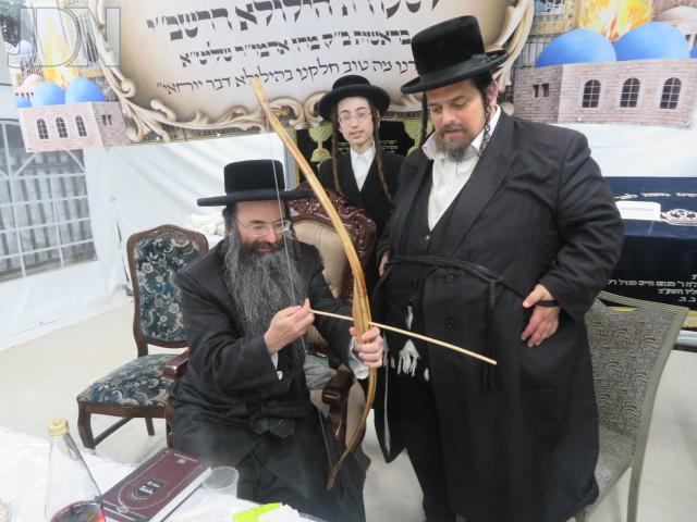 ל''ג בעומר בחצר הקודש ספינקא סאסרעגן (16)