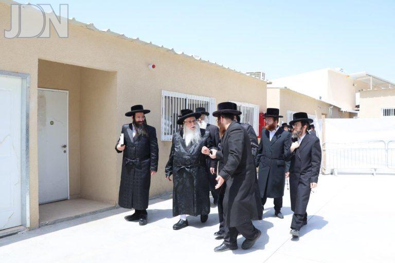 צאנז טבריה במדבר פב ערש''ק (2)