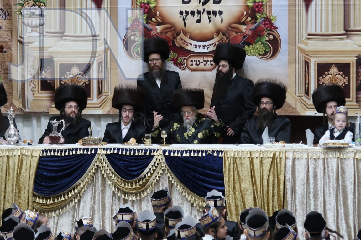מארש ראש השנה של חצר הקודש סערט ויז'ניץ בלחנו של ר' חיים בנט