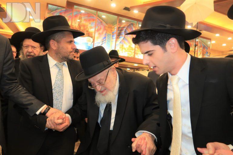 הגרמ''צ ברגמן חתונה (34)