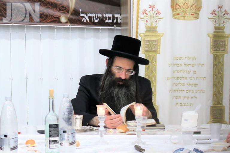 סטריקוב הילולת רבי דוב בעריש מביאלע (3)