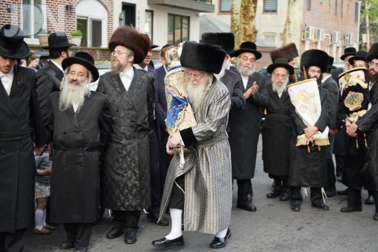 רימנוב הכנסת ס''ת ארה''ב (34)