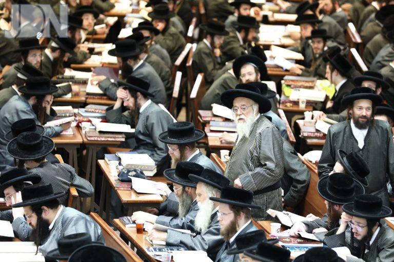 תולדות אהרן יום שכולו תורה ערב שבועות (53)