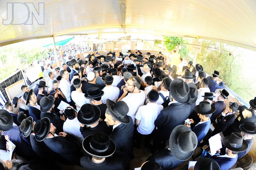 הִילּוּלָא קַדִּישָׁא • הילולת הצדיק הפלאי רבי יצחק גברא מעג'ור זצ"ל