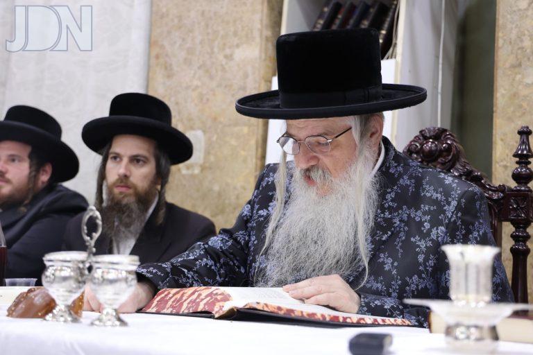 בלאזוב טיש יארצייט (2)