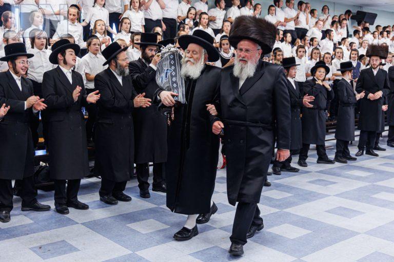 הכנסת ספר תורה מחנה באבוב (14)