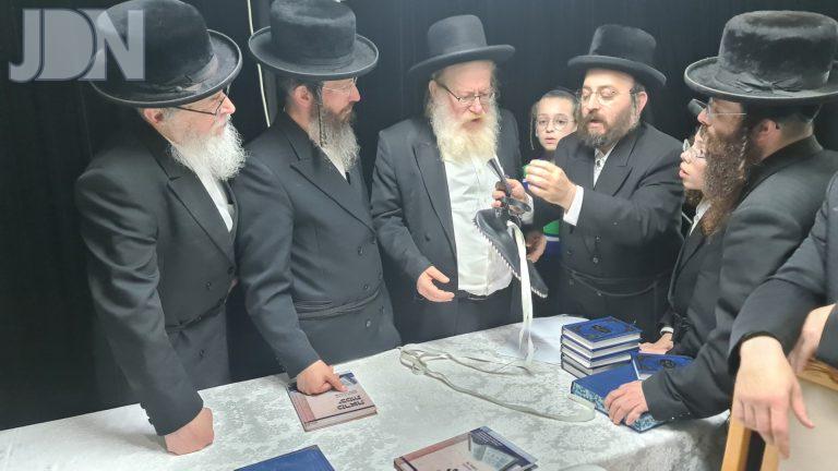 הרב רוזנטל חיפה חליצה שיעור (11)
