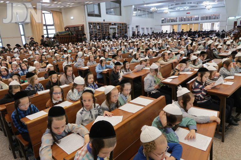 עצרת לרפואת הגאב''ד תולדות אהרן (4)