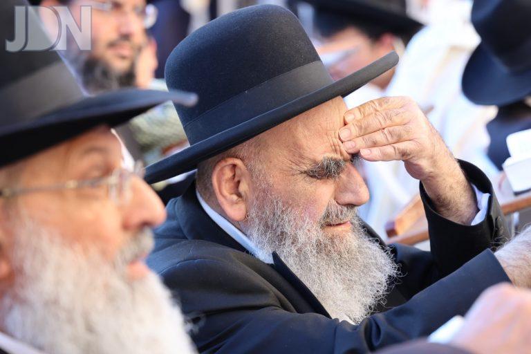 רבי משה צדקה הכותל י''ז בתמוז (8)