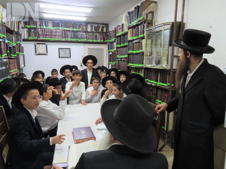 ת''ת פרי מגדים בבחינה אצל הגר''ש שטיינמן (4)
