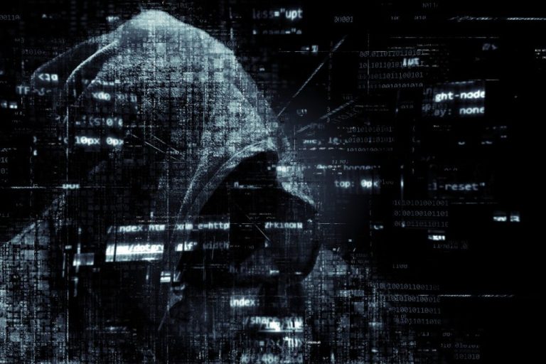 hacker-g99340e433_1920-1024x683