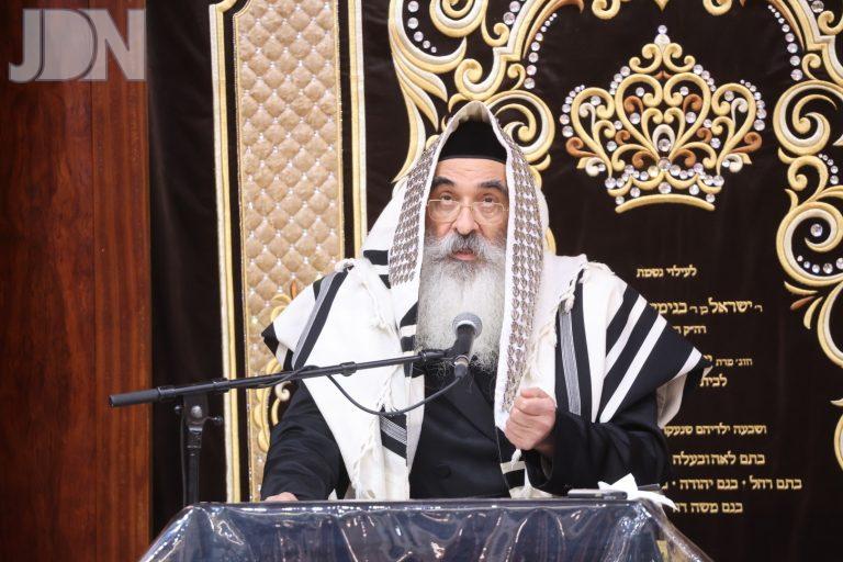 דושינסקיא עצרת על הגאב''ד (4)
